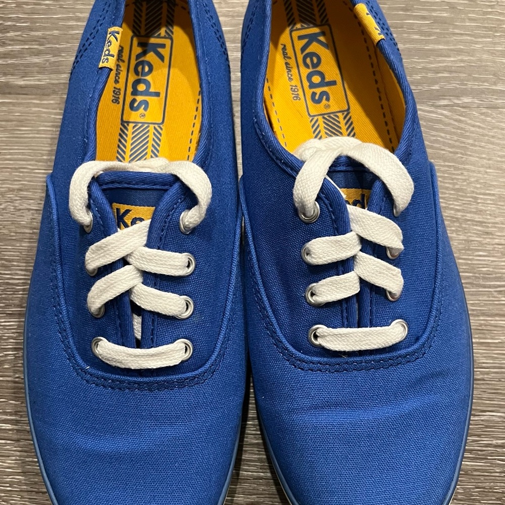 Keds Blue Canvas Sneakers Classic Low-Top Design